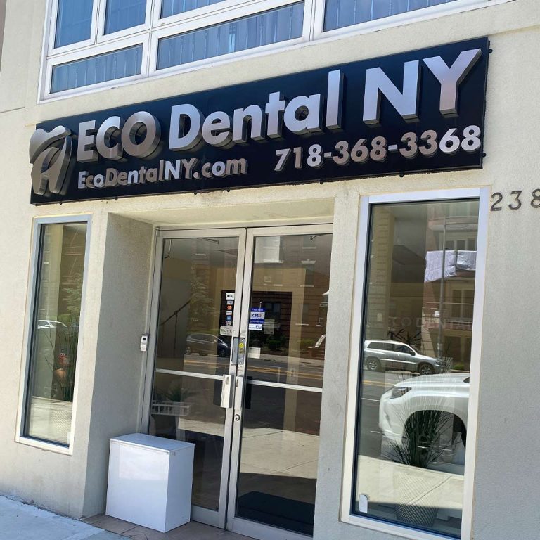Denture in dental office Brooklyn 11229 768x768