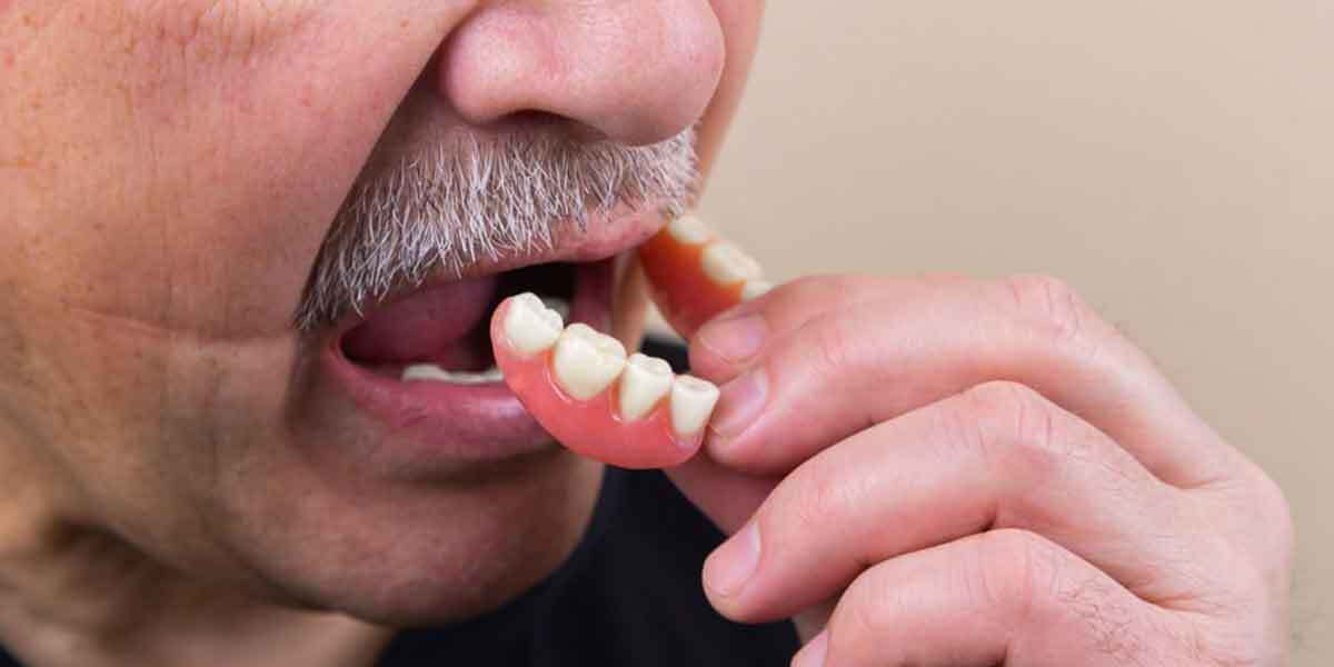 8 Top Types Of Dental Emergencies In Seniors You Must Not Ignore