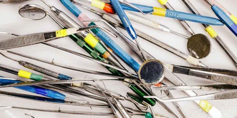 Complete Guide to Self-care on not Finding a Dentist That Take Medicaid Near Me