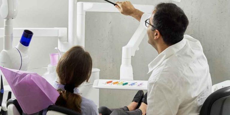 How to Find the Right Surgeon Dentist Near Me