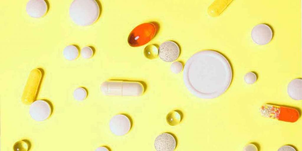 Best Vitamins and Minerals for Oral Health As Per Female Dentist Near Me