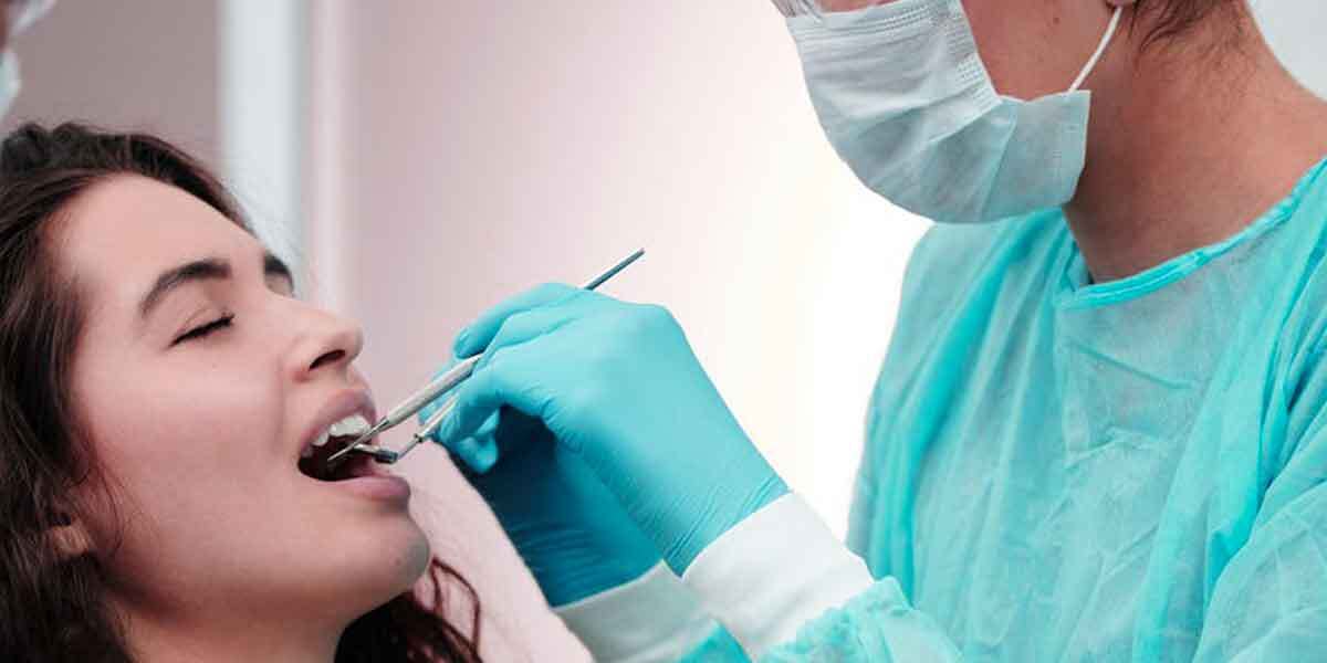 What To Expect From A Dentist Near Me Accepting New Patients?