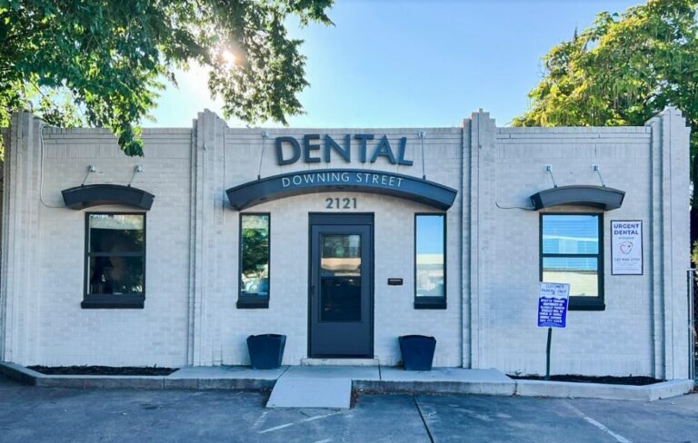 Dentist Denver CO exterior 768x488