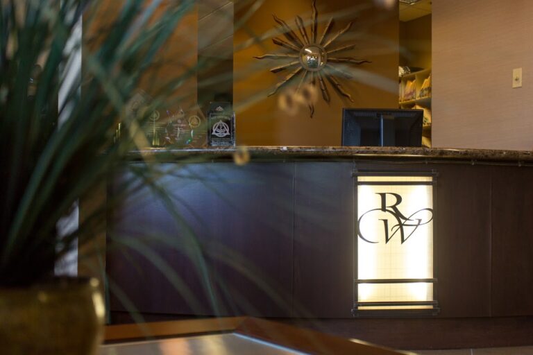 Dentist Spokane WA Richard D Weigand DDS INTERIOR 2 768x512