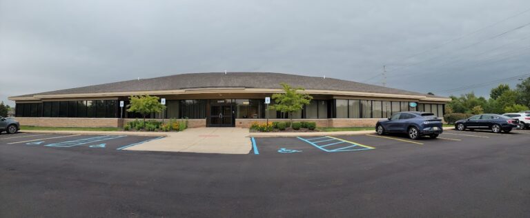 Mahajan Dentistry Dr. Rekha M. Mahajan Dentist Novi MI exterior 1 768x316